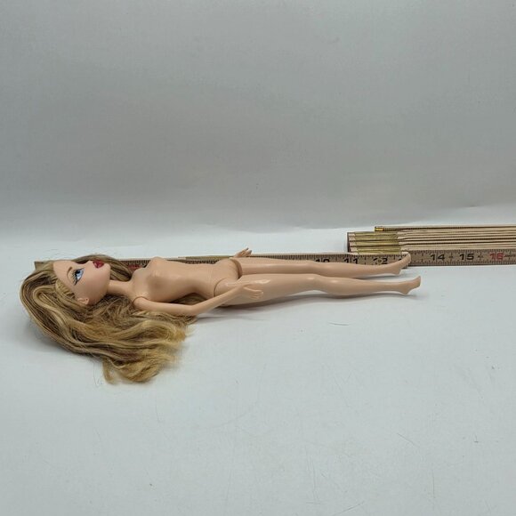 Bratz Twinz Oriana Head On Barbie Body Doll Custom - Picture 5 of 7